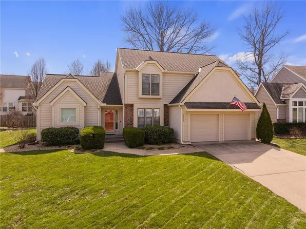 15717 W 138th St, Olathe, KS 66062