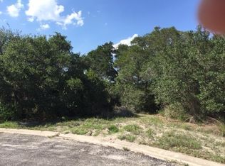 103 Paso Madera Dr, Rockport, TX 78382
