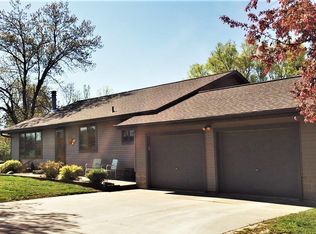 2928 Twinkle Hill Rd, Marshalltown, IA 50158