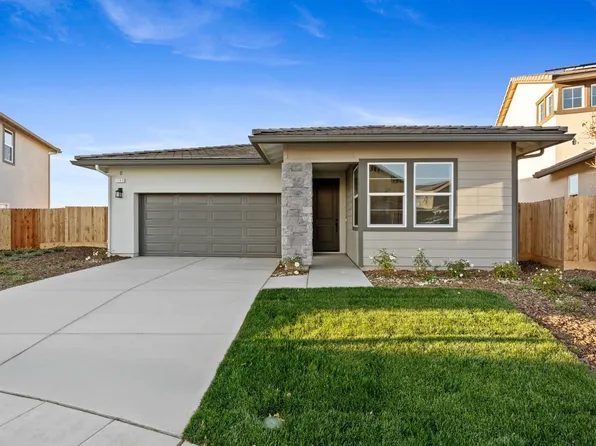 1145 Grant Ave W, Madera, CA 93636