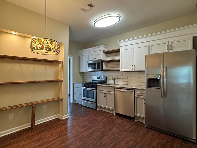 4346 Council Cir — Photo 5