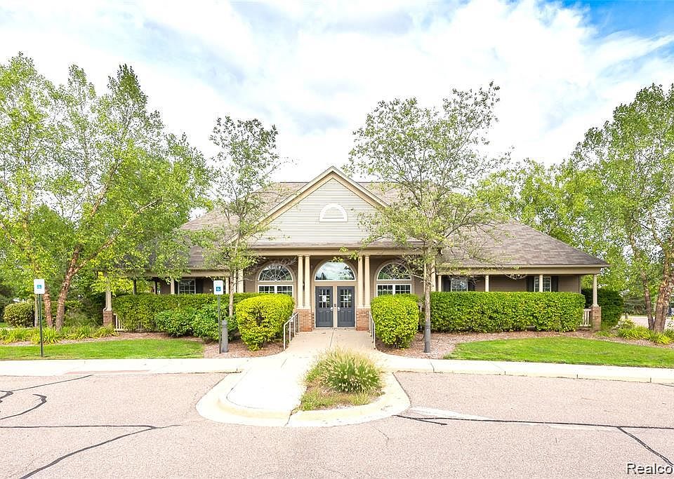 24969 Carriage Ln, photo 25