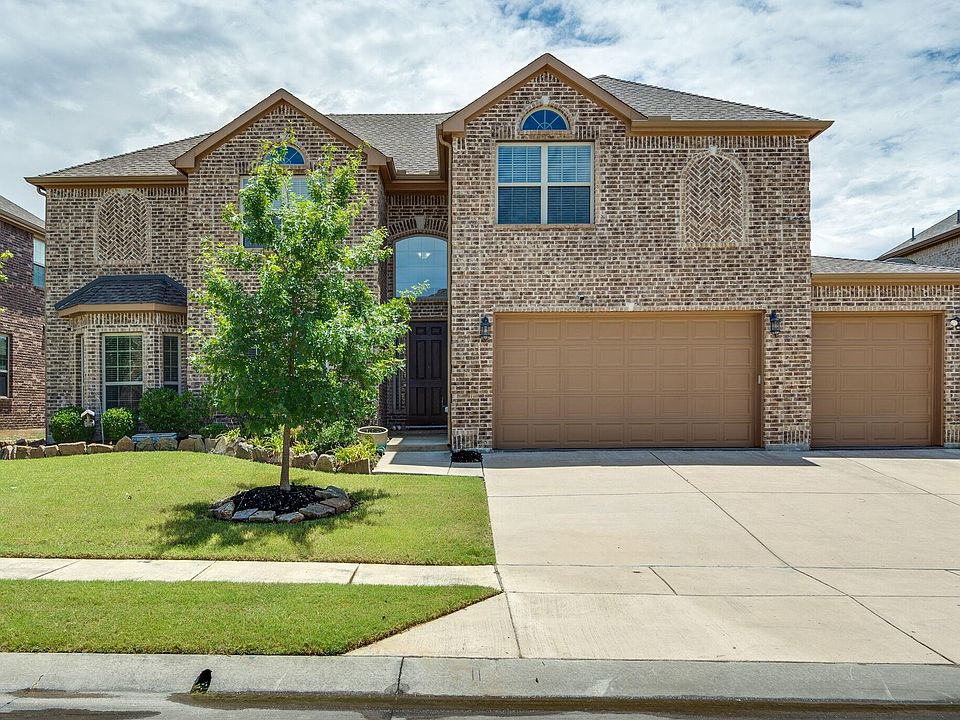 1st image of 321 Cripple Creek Dr
