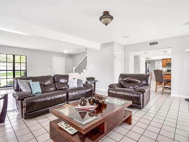 16208 Pebblebrook Dr — Photo 3