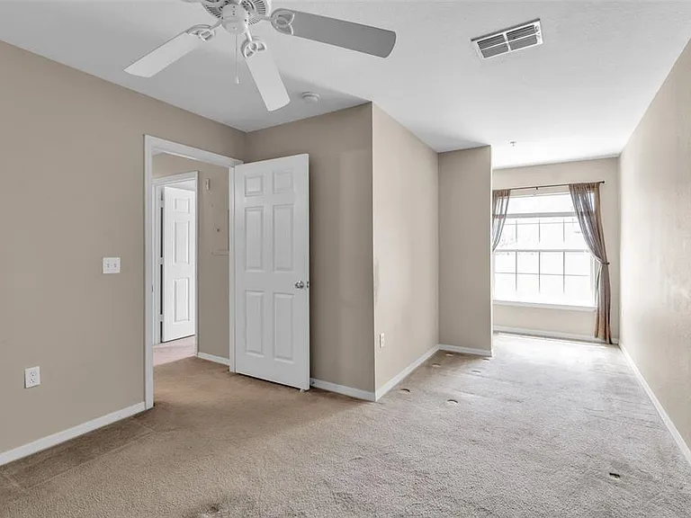 5541 Rosehill Rd #202 — Photo 35