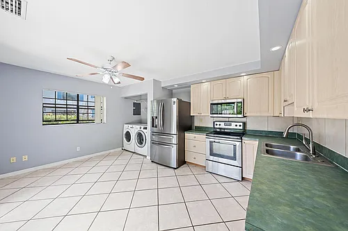 352 Prestwick Cir #1 Photo 1 352 Prestwick Cir #1 Photo 1
