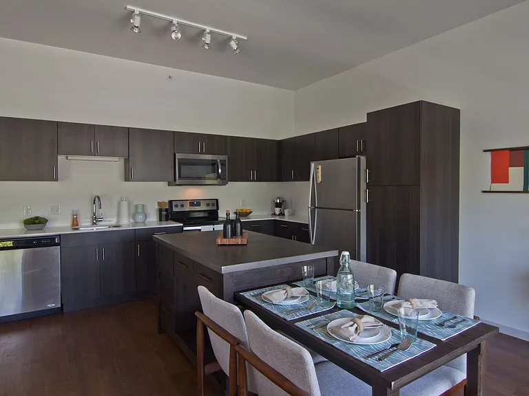DuCharme Place Apartments — Photo 43