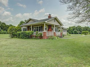 348 Stoney Hollow Rd, Bluff City, TN 37618
