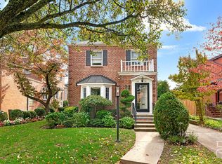 18416 Cambridge Rd, Jamaica, NY 11432