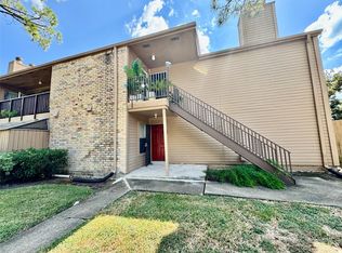10555 Turtlewood Ct UNIT 102, Houston, TX 77072