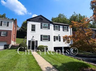 3024 Kinmont St APT 2, Cincinnati, OH 45208