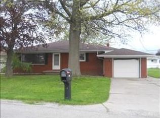 525 Bellestri Dr, Monroe, MI