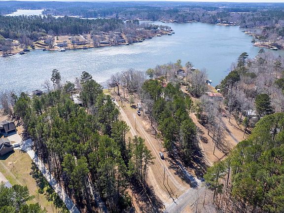 5th image of 794 S Steel Bridge Rd #151-3