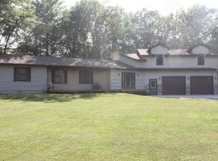 1910 E Erickson Rd, Pinconning, MI 48650