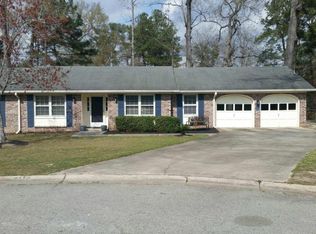 8330 Bordeaux Ct, North Charleston, SC 29406