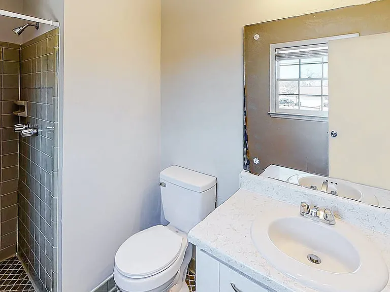 Turner Valley Cir SW — Photo 5