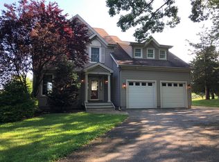 27 Stone Ranch Rd, East Lyme, CT 06333