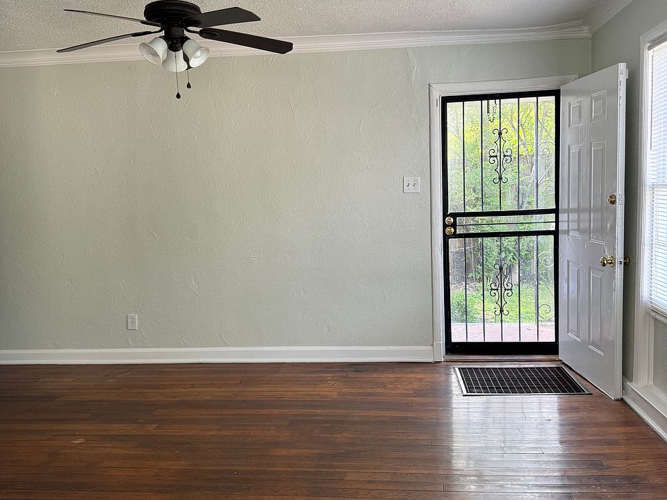1st image of 1543 Jackson Ave