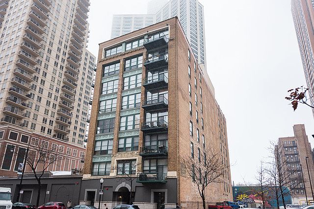 1st image of 1133 S Wabash Ave APT 801