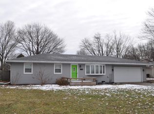 51 Greenway Dr, Goshen, IN 46526