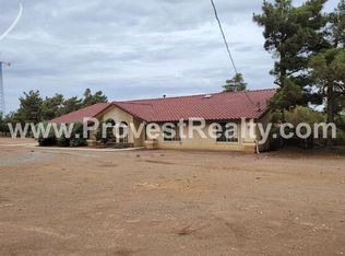 9782 Adobe Rd, Oak Hills, CA 92344