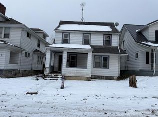 60 E Maplewood Ave, Dayton, OH 45405