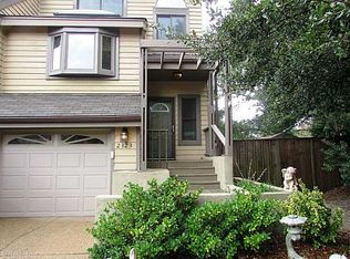2323 Kingbird Ln, Virginia Beach, VA 23455