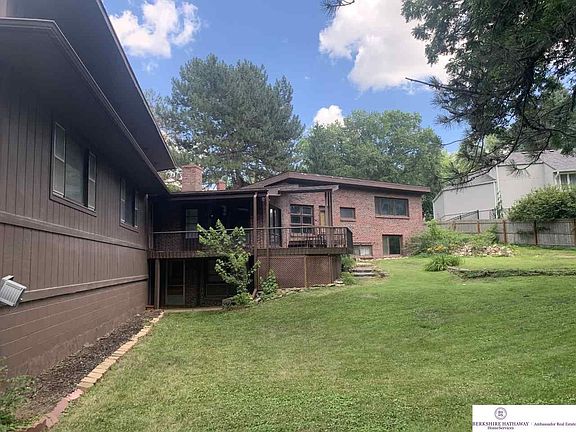 3rd image of 2602 S 101st Ave