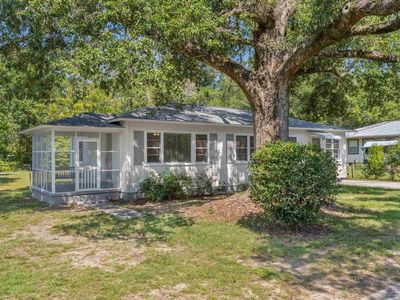 5589 Birch St, Milton, FL, 32570
