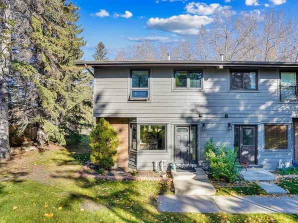 10910 S Bonaventure Dr SE #27, Calgary, AB T2J 4Y9