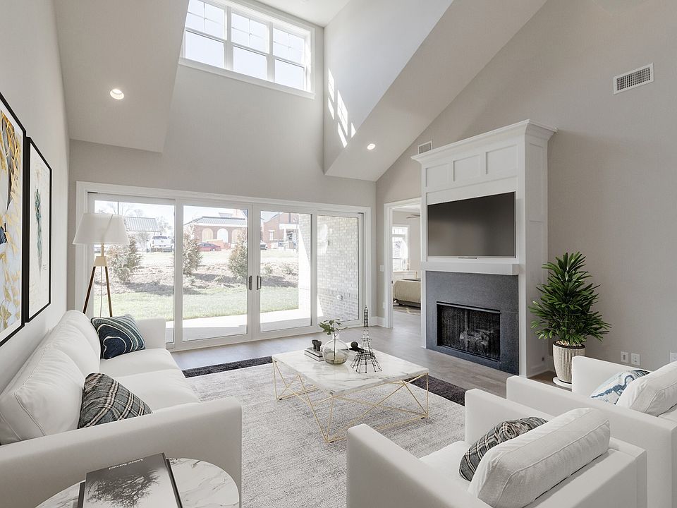 1st image of 1024 Club View Dr #A102