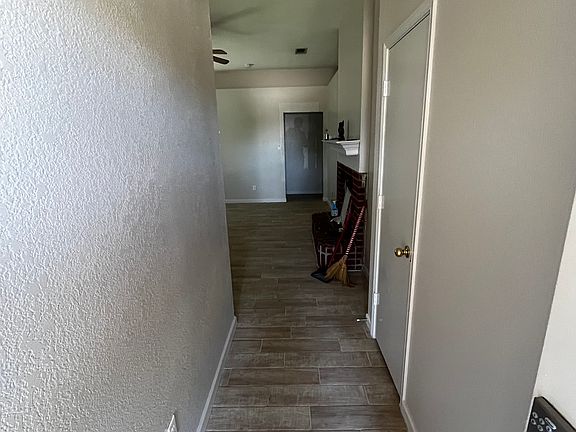 3rd image of 3107 Woodsman Ct