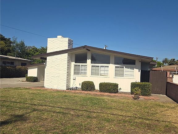 4th image of 1001 S Gilbert St