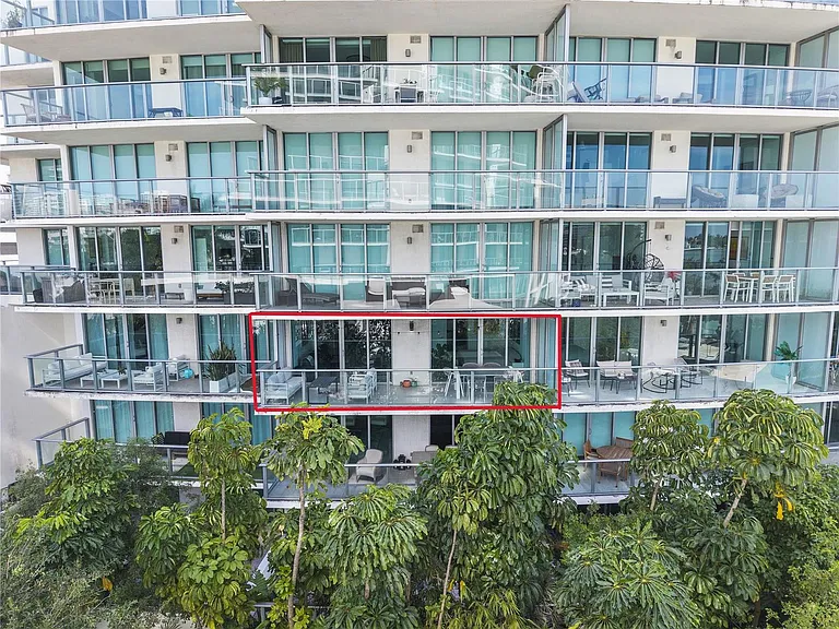 6620 Indian Creek Dr #315 — Photo 36