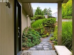 546 NW Hermosa Blvd, Portland, OR