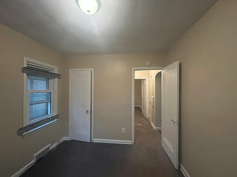 5290 University Pl — Photo 10
