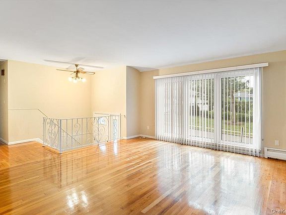 4th image of 22 cedar Street