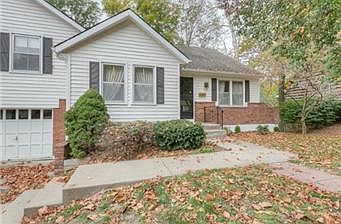 2nd image of 817 W 122nd St
