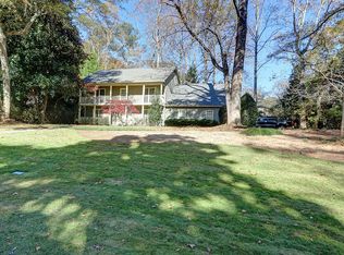 5030 Nesbit Ferry Ln, Sandy Springs, GA 30350