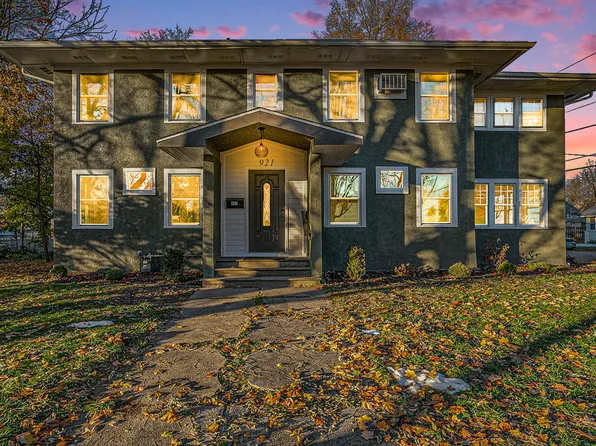 921 Cedar St, Niles, MI 49120