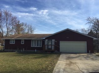 111 W Walnut St, Chatsworth, IL 60921