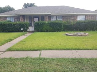 210 W Apollo Rd, Garland, TX 75040