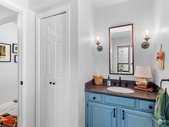 5th image of 351 19th Street #19