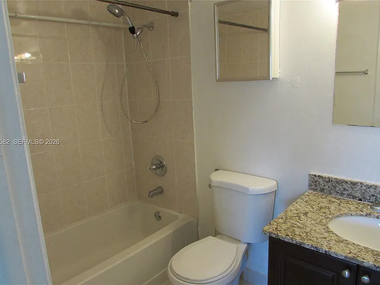 7411 SW 152nd Ave #6-101 — Photo 9