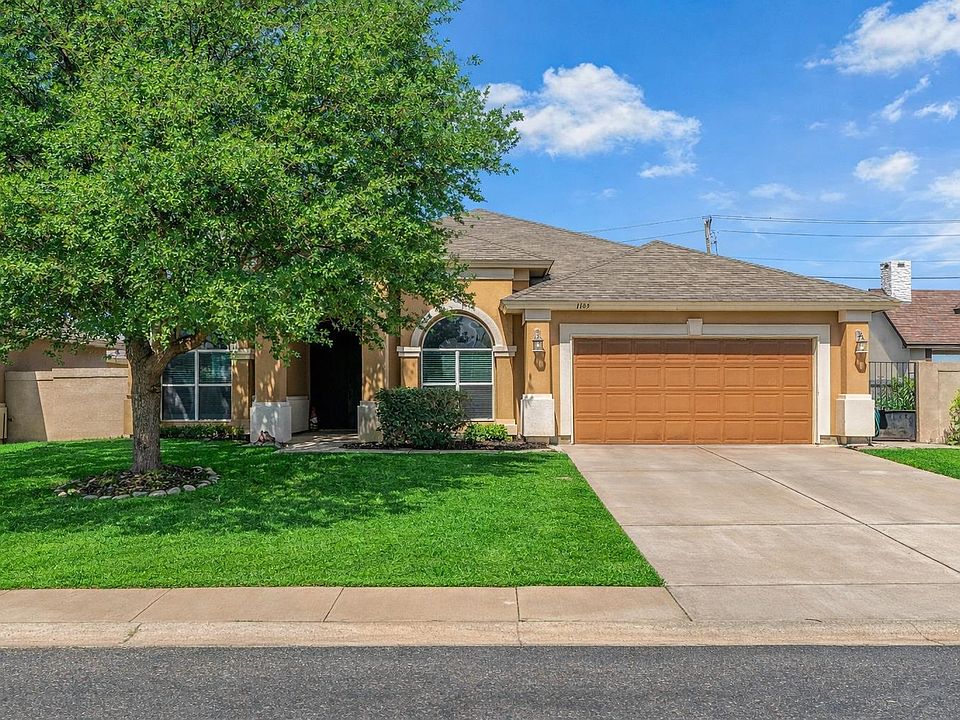 1st image of 1105 Coahuila Loop