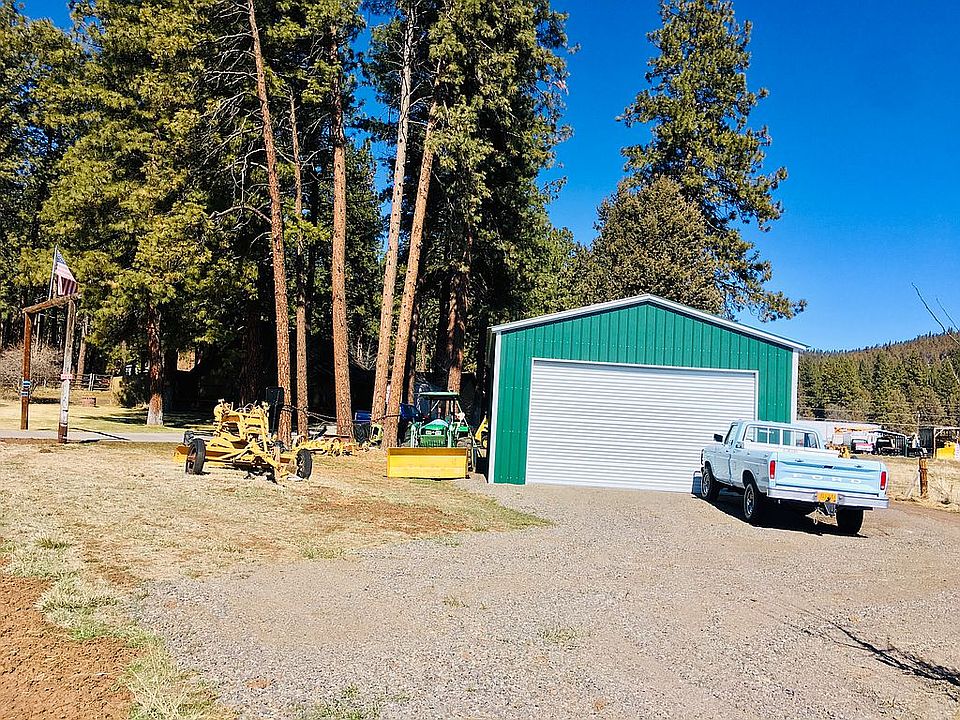 24x40 Metal Shed w/ concrete