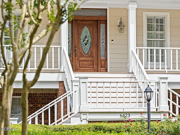 5th image of 6423 Hawksbill Drive