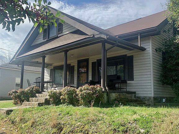 3rd image of 310 School St #15