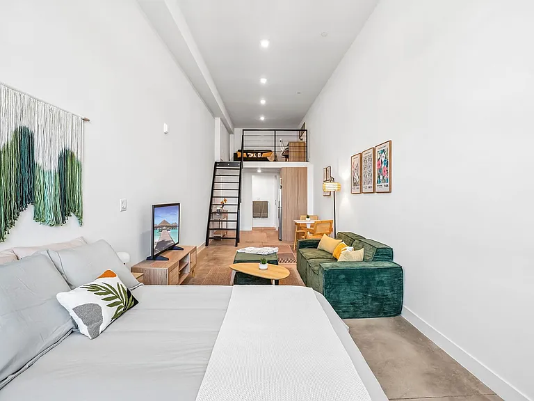 Step Designer Studio Community Living — Photo 22