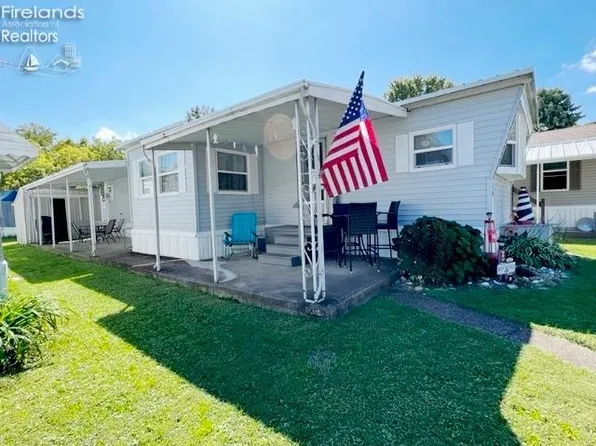 3575 NE Catawba Rd #564-16, Pt Clinton, OH 43452